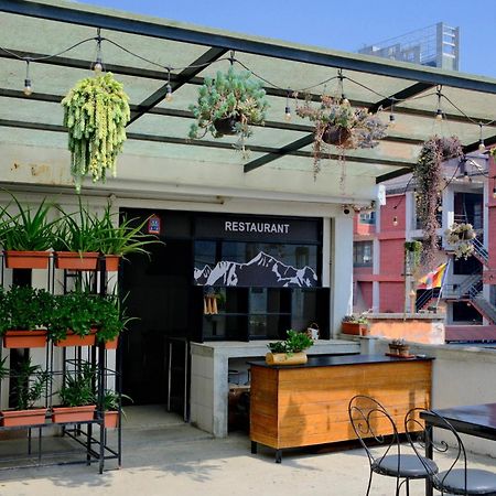 Yakety Yak Hostel Kathmandu Exterior photo